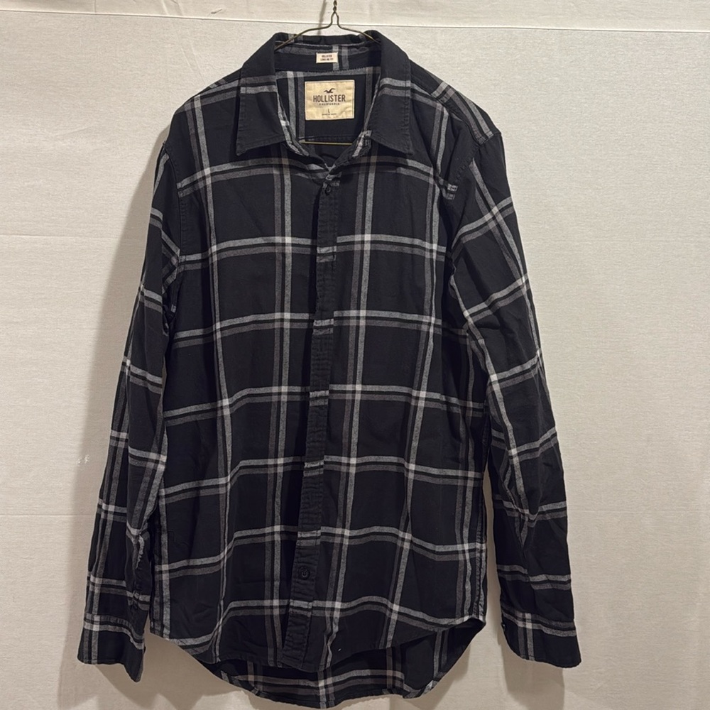 Men’s large Hollister shirt